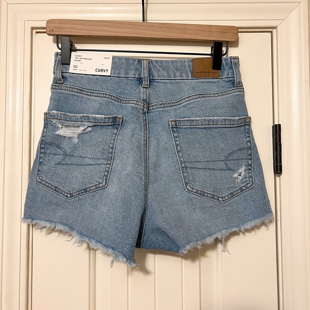 American Eagle Strigid Denim Curvy Highest Waist 90’s Boyfriend Short - Picture 5 of 8